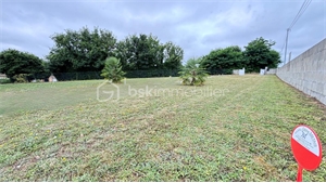 terrain à la vente -   79410  CHERVEUX, surface 825 m2 vente terrain - UBI432409091